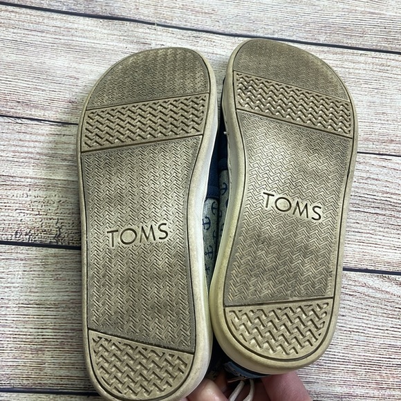 Tom’s Navy/Gray Anchor Print Slip On Flats Size 4 (Womens size 6/6.5) - Picture 6 of 9